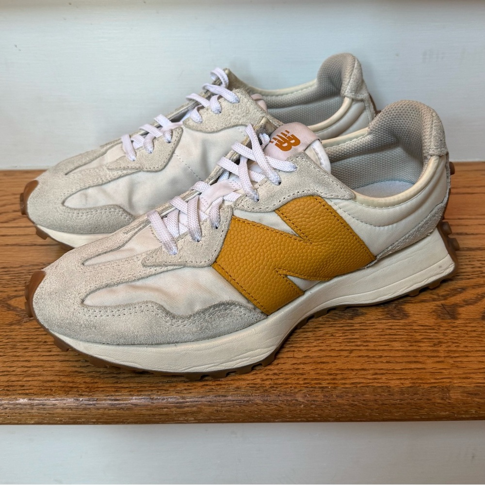 New Balance 327 Cream and Gold Sneakers